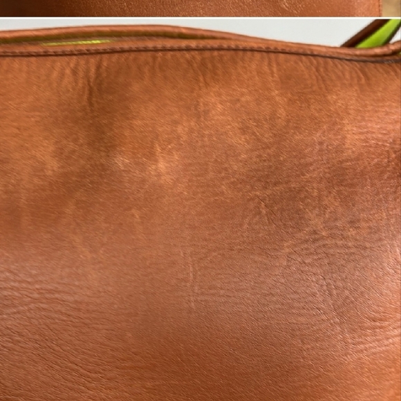 2014 Coach Duffle Bag - Picture 16 of 16